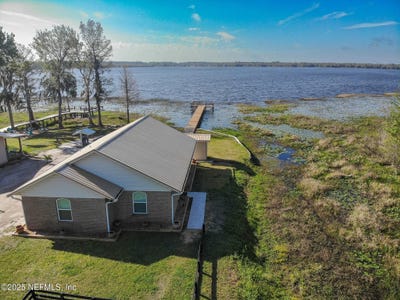 /international/us/6664-sw-160th-street-starke-fl-110095112076/