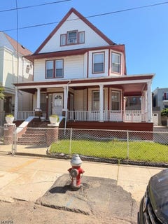 /international/us/52-warner-ave-jersey-city-nj-110108566852/