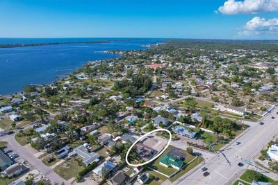 /international/us/25-1st-avenue-englewood-fl-110102663150/