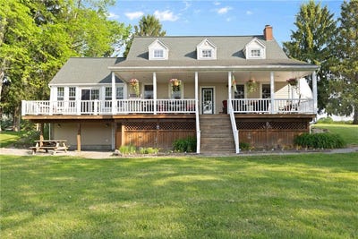/international/us/707-hubbell-road-ogden-ny-110100076497/?lang=en