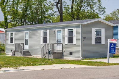 /international/us/4618-circle-inn-drive-shelbyville-mi-110094487553/
