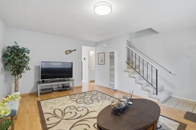 /international/us/205-del-valle-cir-el-sobrante-ca-110106307862/
