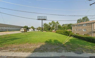 /international/us/7850-garden-lane-justice-il-110098403089/