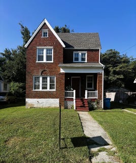 /international/us/3228-greenland-ave-nw-roanoke-va-110119625089/
