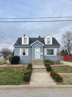/international/us/108-1st-ave-huntingburg-in-110099456423/