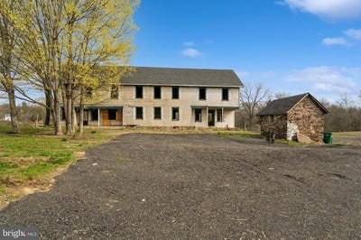 /international/us/12-lynnbrook-drive-lambertville-nj-110098570453/