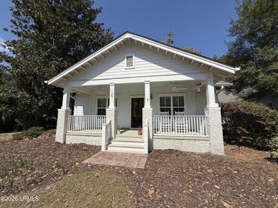 /international/us/139-wrights-point-circle-beaufort-sc-110108018609/