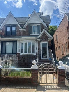 /international/us/494-e-53rd-street-brooklyn-ny-110107994584/