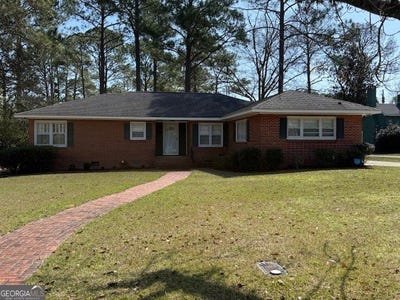 /international/us/1221-ridge-avenue-n-tifton-ga-110106253600/