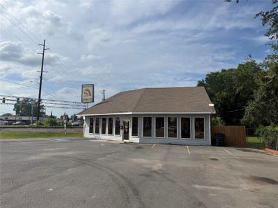 /international/us/1500-benton-road-bossier-city-la-110108384748/