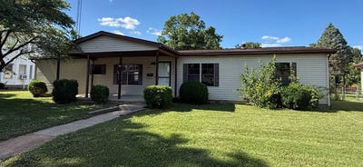 /international/us/612-w-grand-prairie-palestine-il-110108888056/