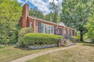/international/us/2750-derwent-dr-sw-roanoke-va-110109059717/
