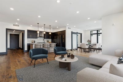 /international/us/315-n-tracy-avenue-unit-202-bozeman-mt-110098063889/