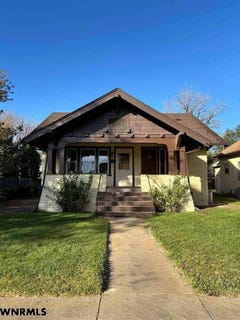 /international/us/1920-avenue-c-scottsbluff-ne-110120890801/