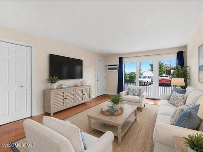 /international/us/330-shore-drive-drive-highlands-nj-110108657299/