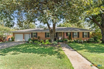 /international/us/2403-n-15th-street-temple-tx-110120516736/