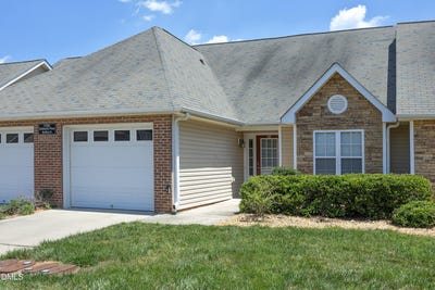 /international/us/11381-clubhaven-place-raleigh-nc-110108547457/
