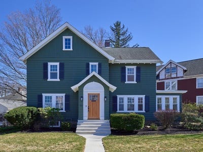 /international/us/108-longfellow-rd-worcester-ma-110108108288/