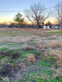 /international/us/321-n-4th-st-lot-5-lot-5-skidmore-tx-110109217748/