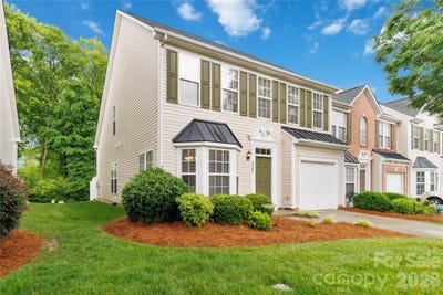 /international/us/3866-carl-parmer-drive-harrisburg-nc-110108099875/