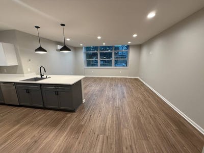 /international/us/214-kinne-st-east-syracuse-ny-110109181017/