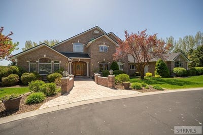 /international/us/13500-n-35th-e-idaho-falls-id-110094224020/