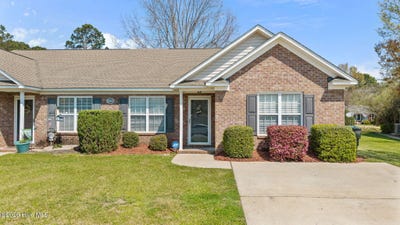 /international/us/2564-saddleback-drive-winterville-nc-110106553461/