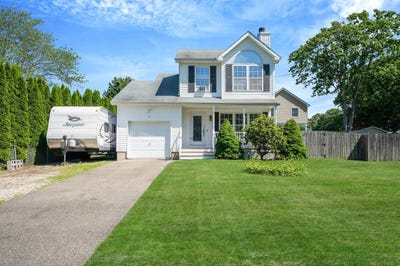 /international/us/9-ocean-avenue-mastic-ny-110100615371/?lang=zh-tw