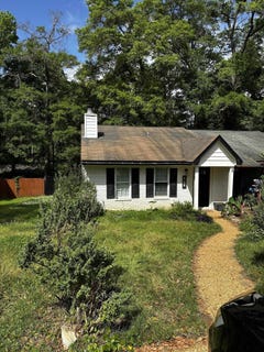 /international/us/281-e-whetherbine-way-tallahassee-fl-110108813902/
