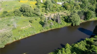 /international/us/33583-broadwell-road-theresa-ny-110098560986/