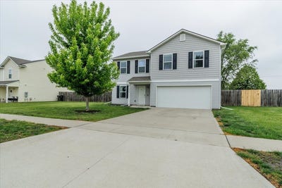 /international/us/2210-sunflower-street-perry-ia-110108193894/