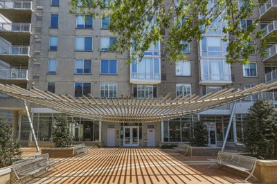 /international/us/930-wayne-avenue-silver-spring-md-110108584546/