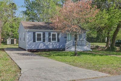 /international/us/212-n-sixth-st-hampton-va-110107289581/