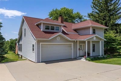 /international/us/215-10th-avenue-sw-mt-vernon-ia-110109061358/