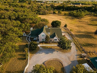/international/us/601-n-carroll-street-henrietta-tx-110108171723/
