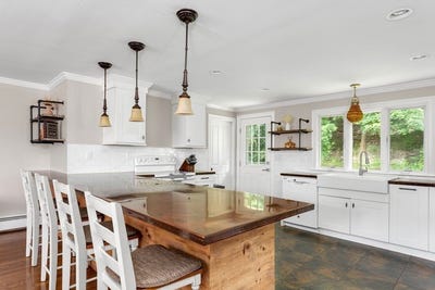 /international/us/100-blackstone-street-blackstone-ma-110100723952/