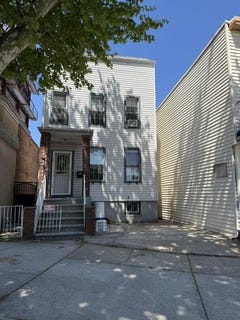 /international/us/2129-kennedy-blvd-north-bergen-nj-110108029745/
