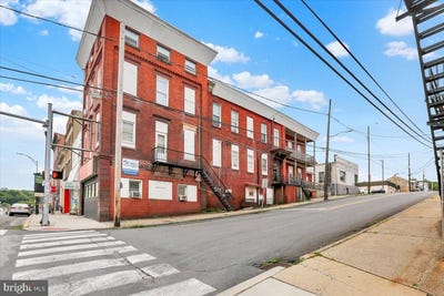 /international/us/255-sunbury-street-minersville-pa-110119663343/