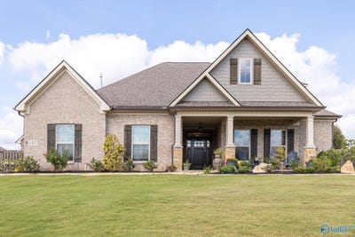 /international/us/143-river-mill-road-huntsville-al-110110397614/