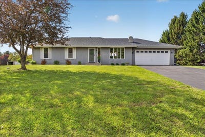 /international/us/6137-upper-ridge-way-roscoe-il-110108225614/