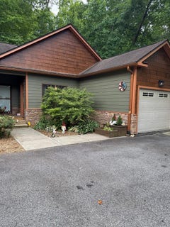/international/us/130-emory-circle-6-blairsville-ga-110097011133/
