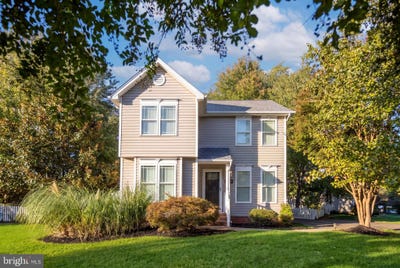 /international/us/8600-oak-glen-court-fredericksburg-va-110120424060/