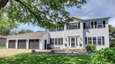 /international/us/1606-luther-court-marshfield-wi-110108383069/