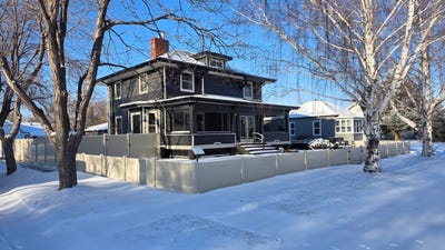 /international/us/214-n-13th-ave-forsyth-mt-110107035326/