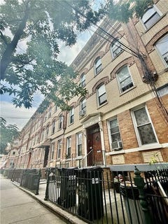 /international/us/1822-putnam-avenue-ridgewood-ny-110107695593/