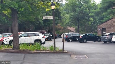 /international/us/5-a-fairway-road-reading-pa-110100744293/