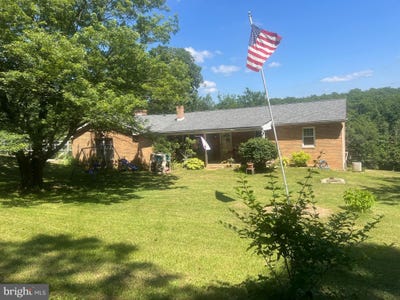 /international/us/6395-springfield-pike-points-wv-110100725420/