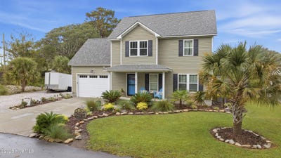 /international/us/3414-taylor-street-morehead-city-nc-110110328606/