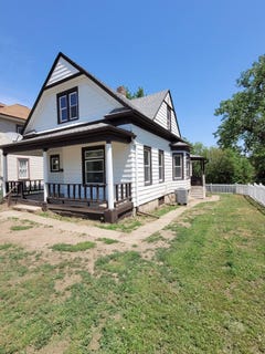 /international/us/2314-court-street-sioux-city-ia-110108147891/