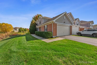 /international/us/1028-draper-road-mchenry-il-110108854883/